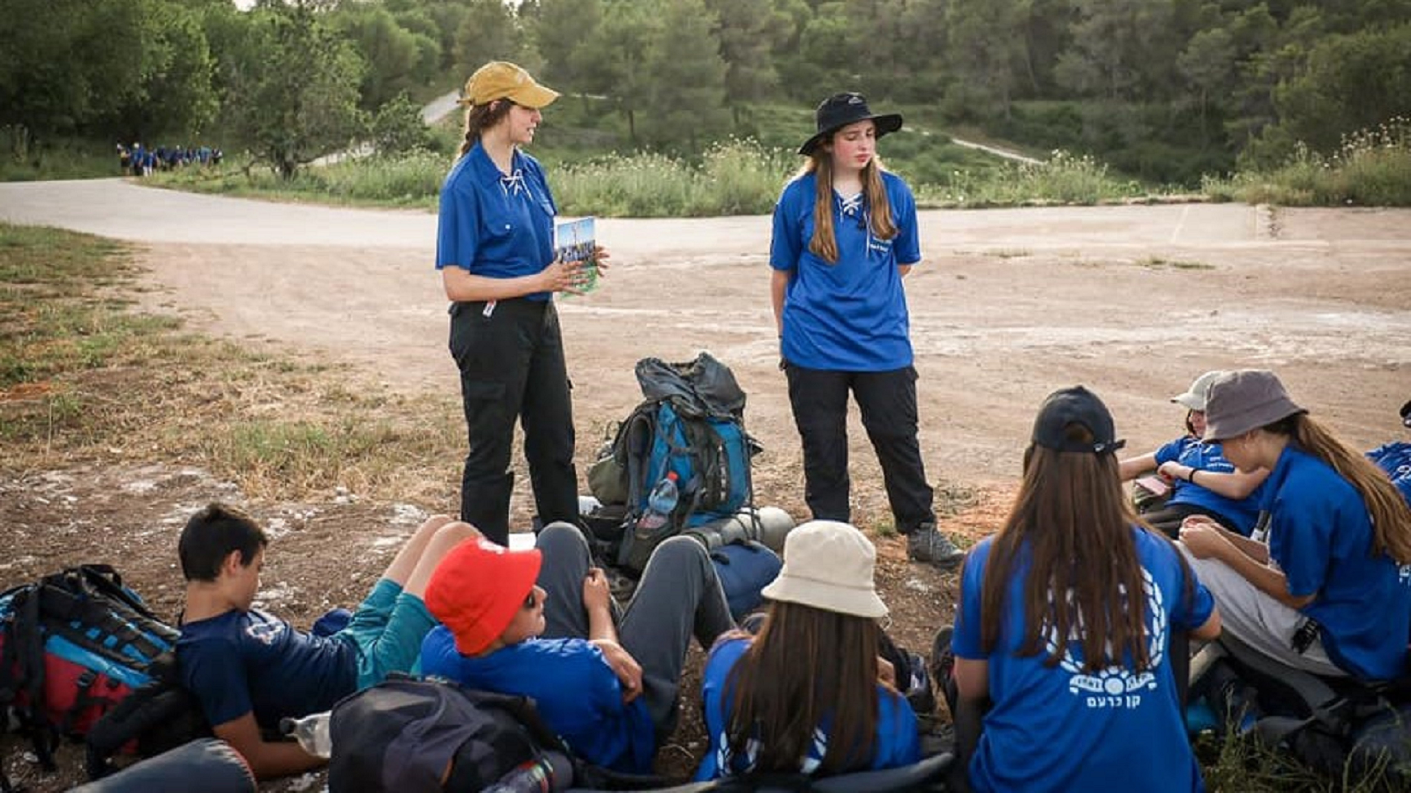 מד"צים בפעולה במחנה סיירים של השומר הצעיר במהלך חג הפסח האחרון. מנהיגי העתיד