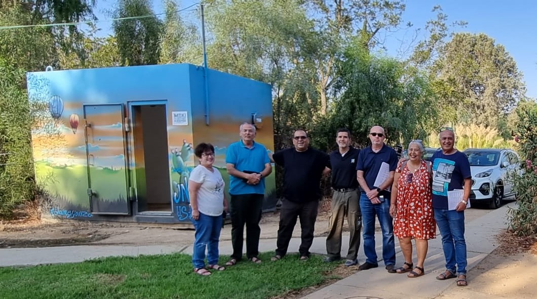 המשלחת המשותפת למחלקת חיילים בודדים וקק"ל בביקור בקיבוץ אורים