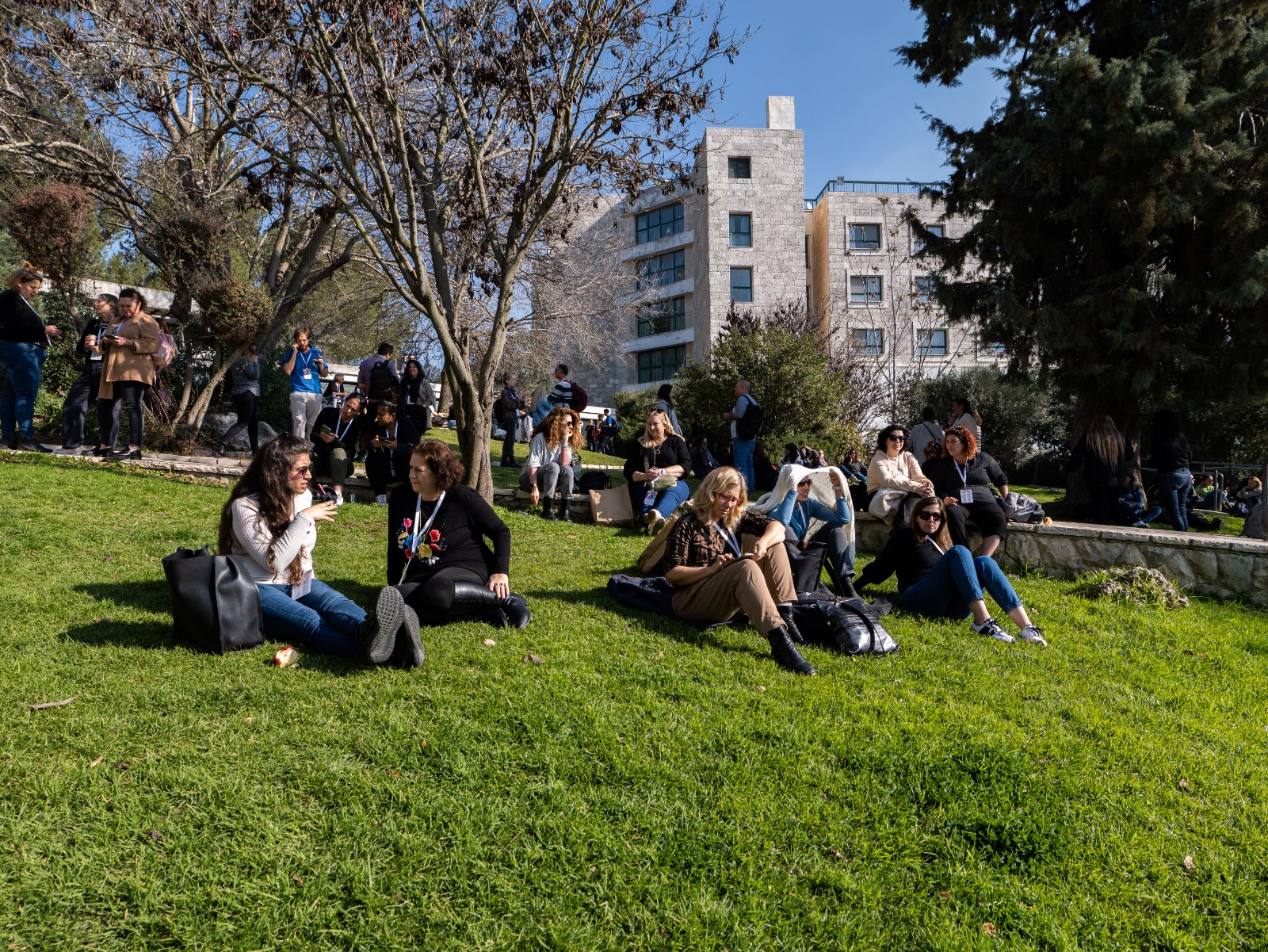 הפוגה קלה מהשגרה השוחקת והעמוסה 