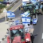 הקיבוצניקים יצאו להתנגד לדיקטטורה!