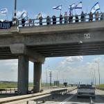 הקיבוצניקים יצאו להתנגד לדיקטטורה!